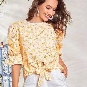💛SHEIN Bandana Print Tie Hem Blouse💛